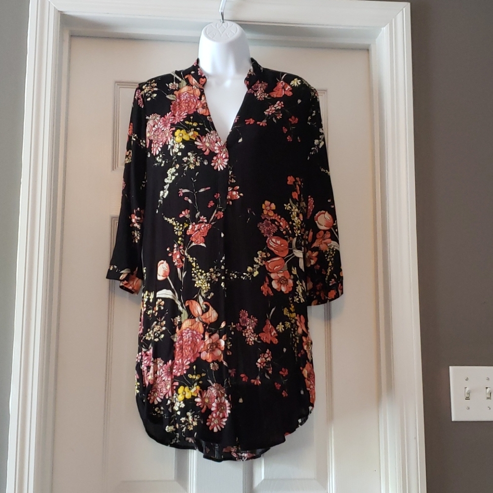 Floral patten v-neck shirt dress